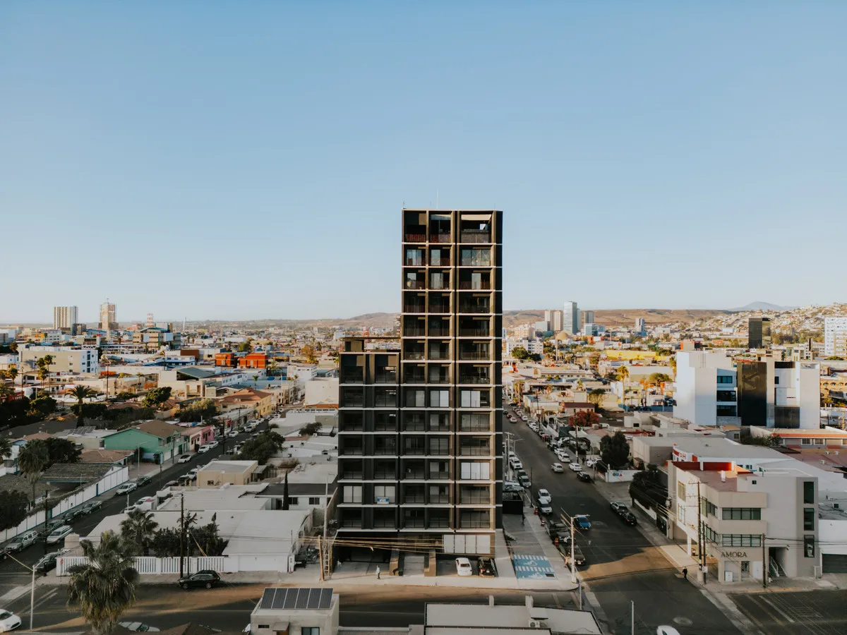 Depa con Balcón $436K en La Cacho