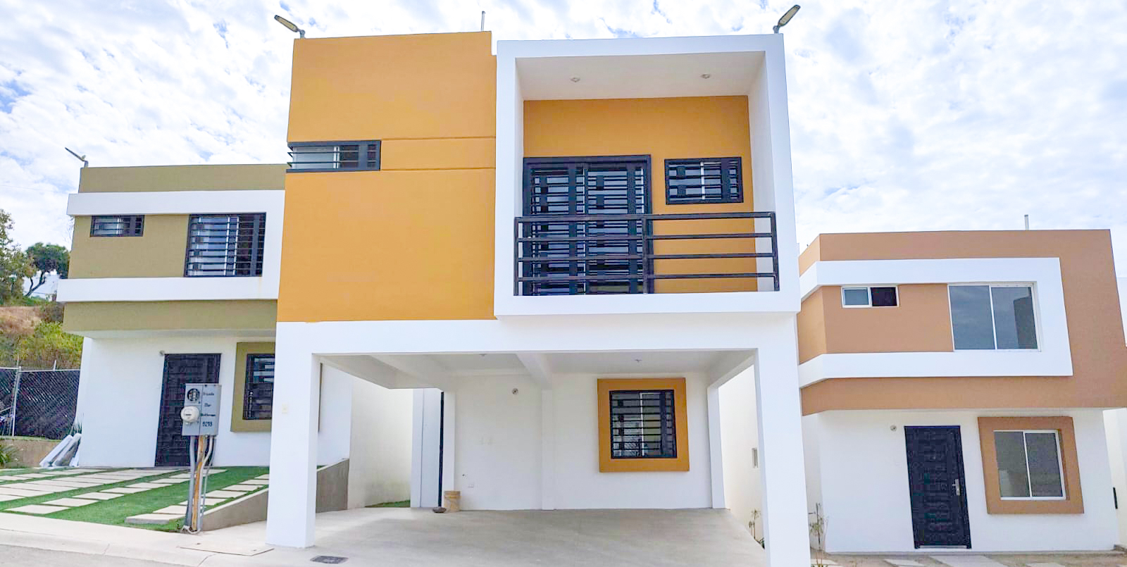 Colinas 3r por Menos de $2.9M