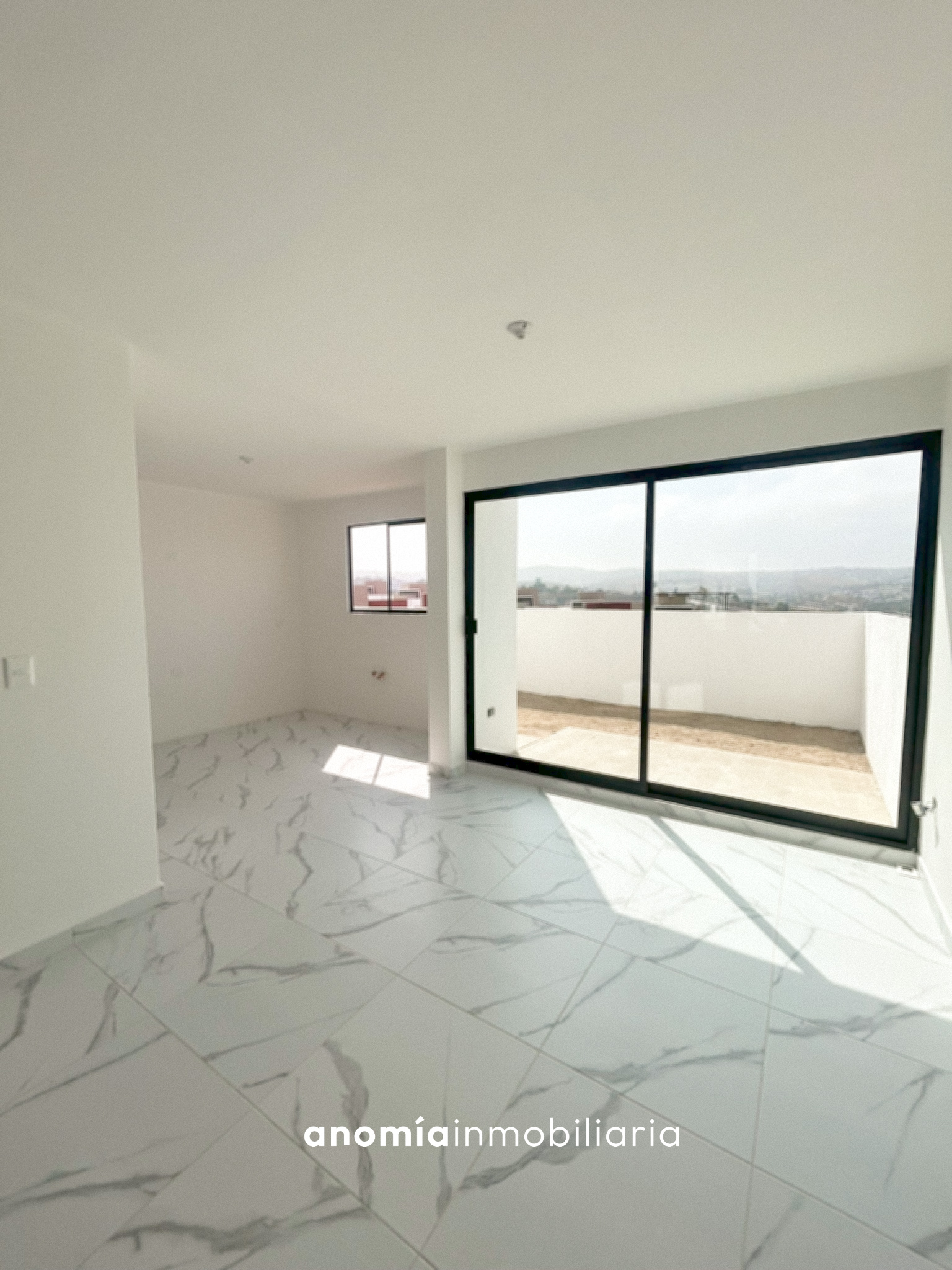 Casa en Tijuana por Menos de $3M