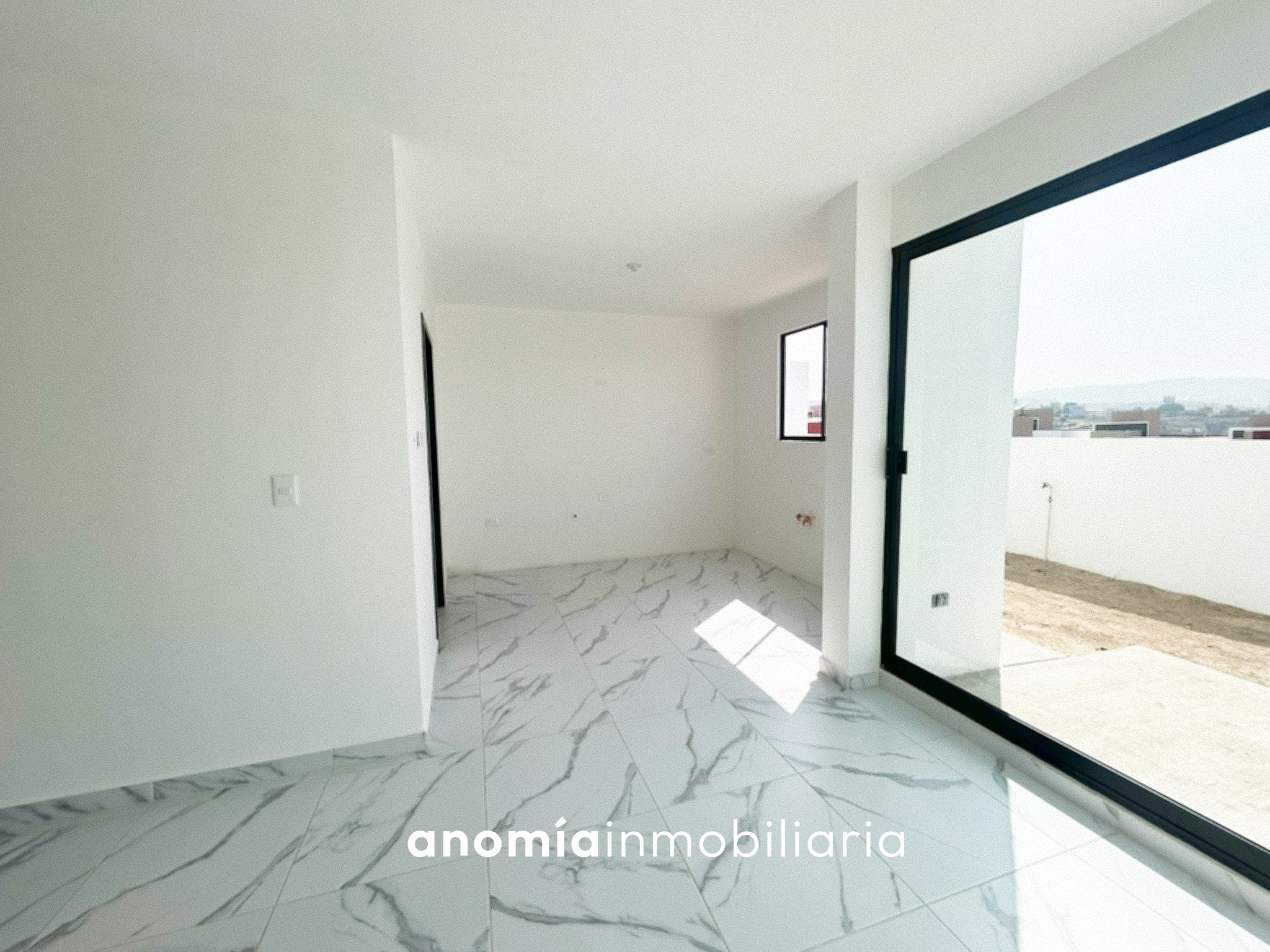 Casa en Tijuana por Menos de $3M
