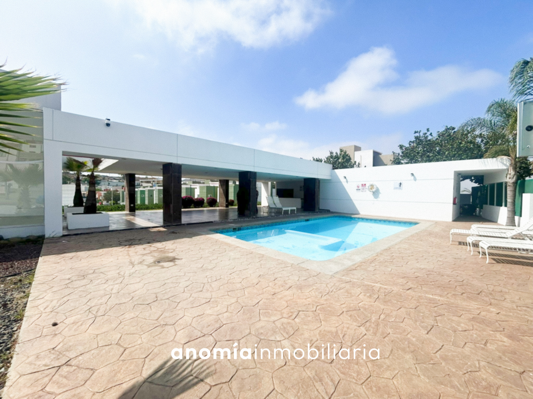 Casa en Tijuana por Menos de $3M