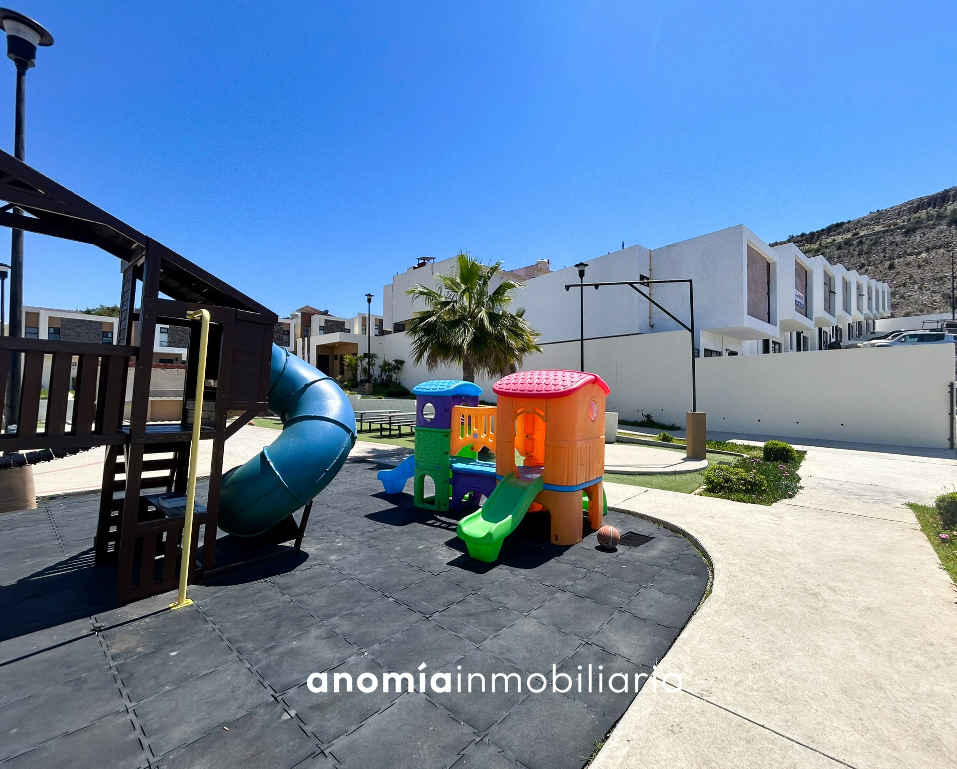 Casa en Venta Tijuana: Valle Sur por $3,575,380 MXN