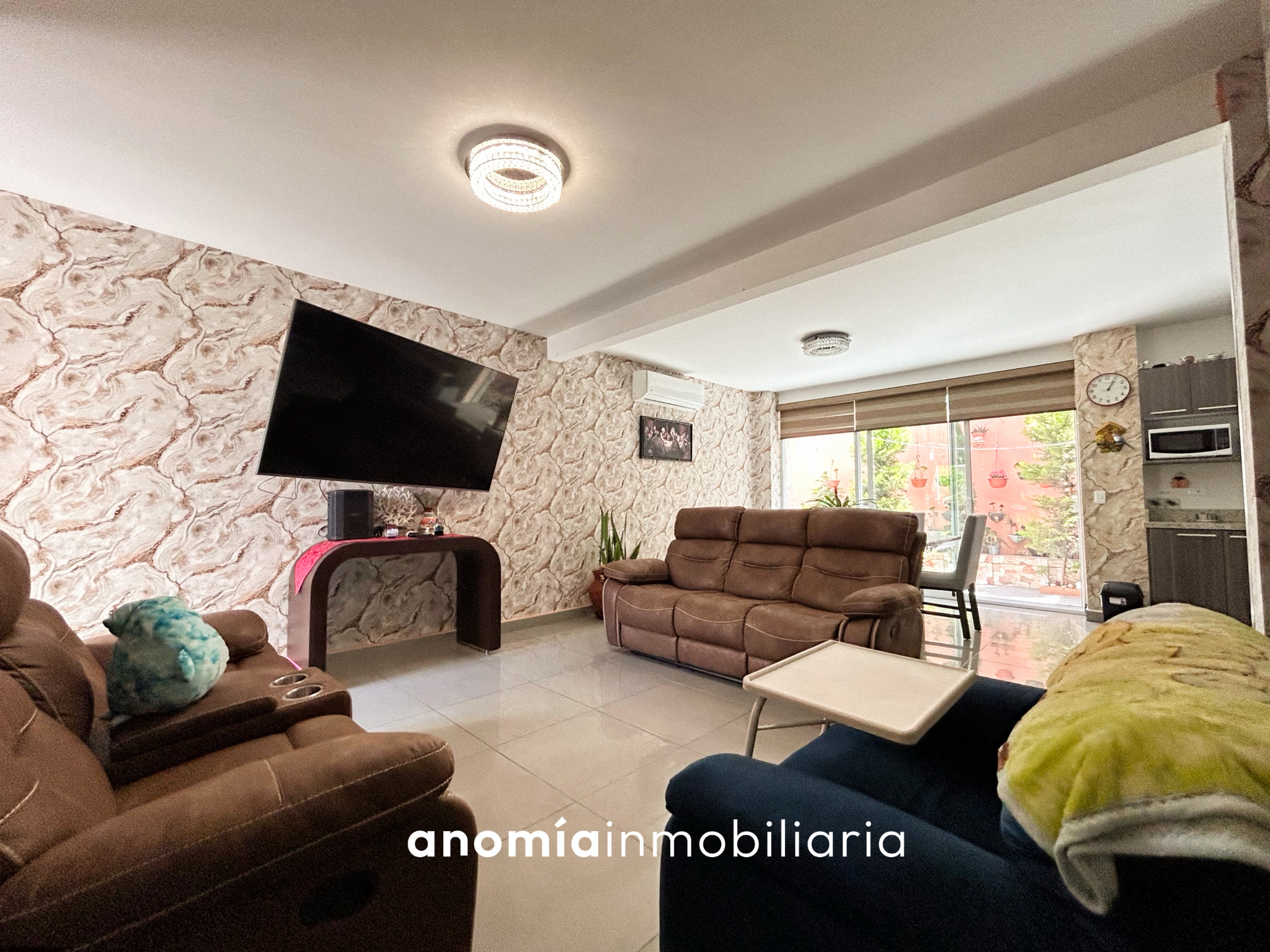 Casa en Fincas de Agua Caliente, Zona Dorada