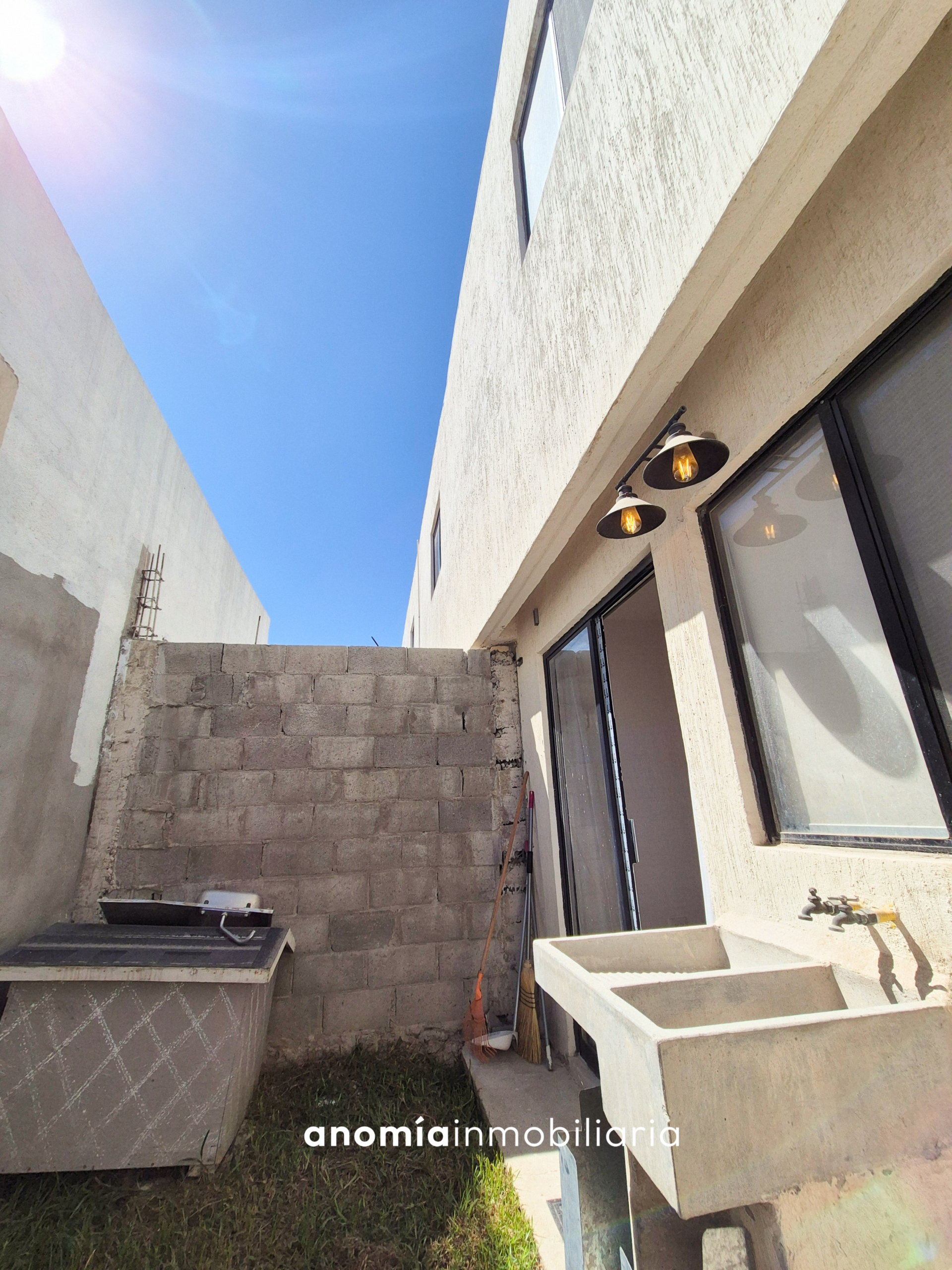 20250923_115451 Casa 2 Recámaras $2.1M Santa Fe Tijuana